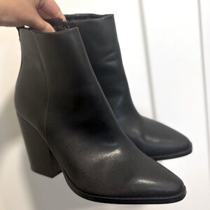 Kendall & Kylie Black Fall‎ Heeled Ankle Boots Women's Size 8